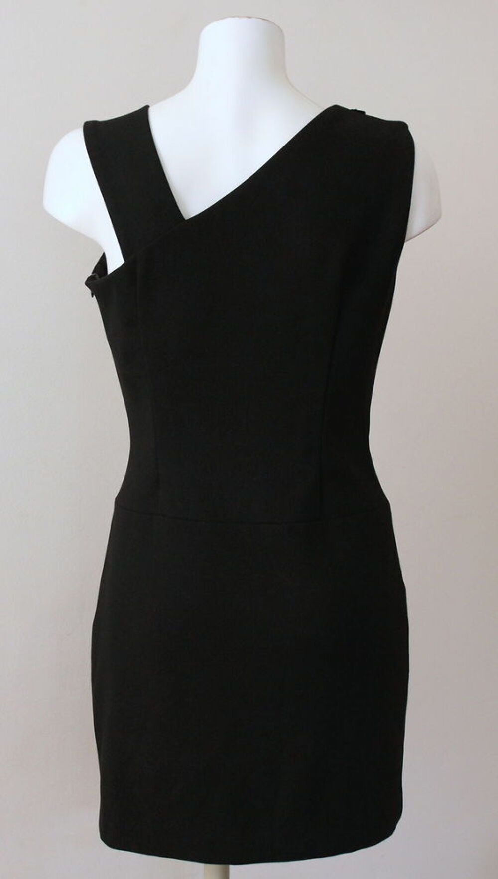 Robe noire KARL LAGERFELD T.40 Fr Vêtements