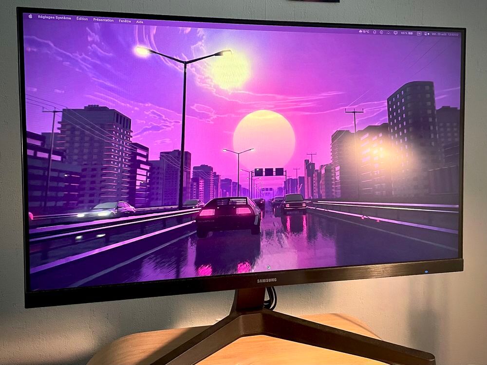 &Eacute;cran PC Samsung 24" - Comme Neuf - &Agrave; R&eacute;cup&eacute;rer Aujourd'hui Matériel informatique
