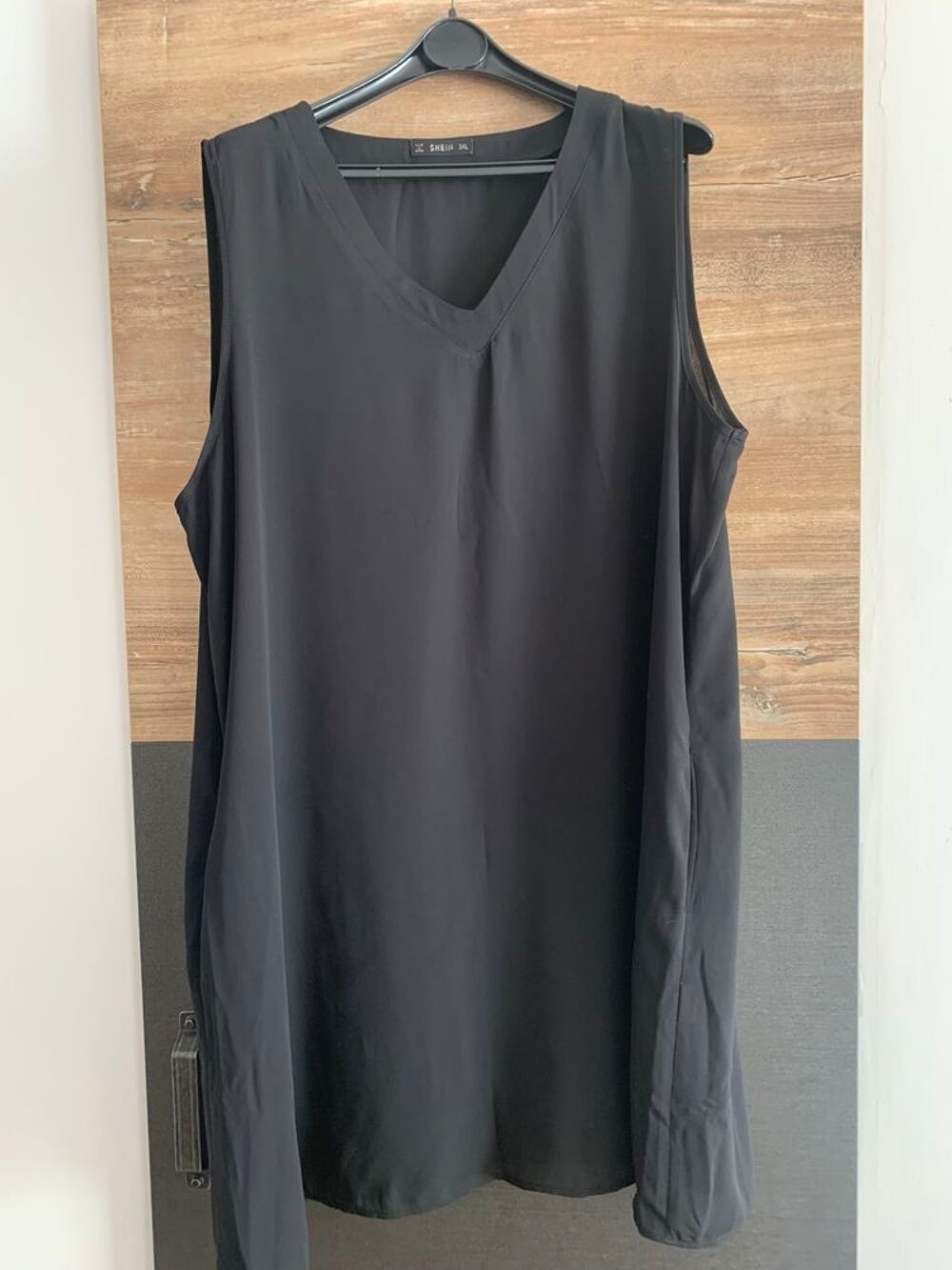 Robe d' &eacute;t&eacute; sans manches " Shein " Vêtements