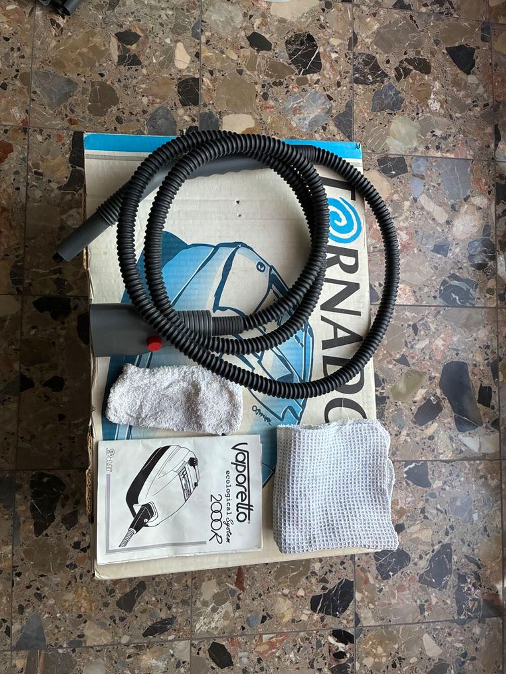 Nettoyeur Vapeur VAPORETO DE LA MARQUE POLTI Sports