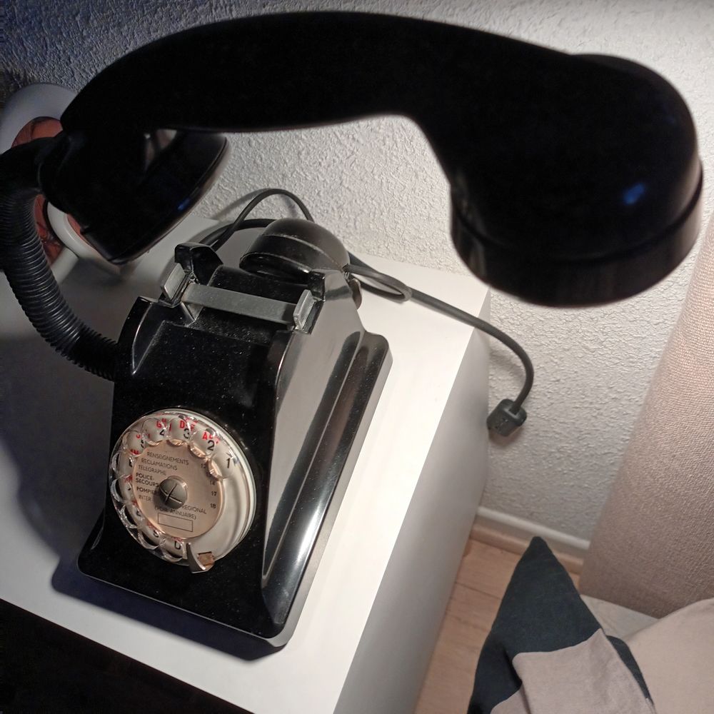 Lampe chevet Art d&eacute;co t&eacute;l&eacute;phone ann&eacute;e 1964 Décoration