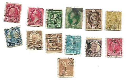 12 timbres divers présidents des USA 15 Jussey (70)
