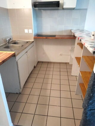  Appartement à louer 2 pièces 39 m²