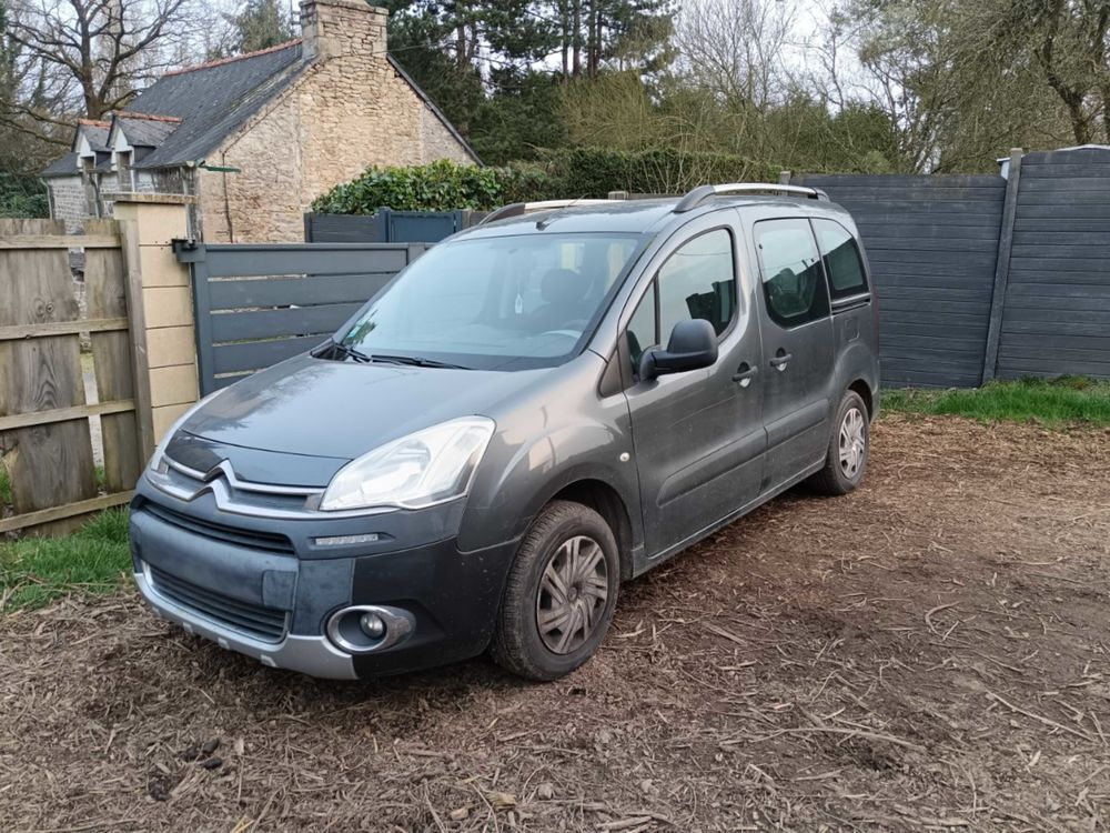 Berlingo 1.6 HDi 92 Multispace 2012 occasion 22230 Laurenan