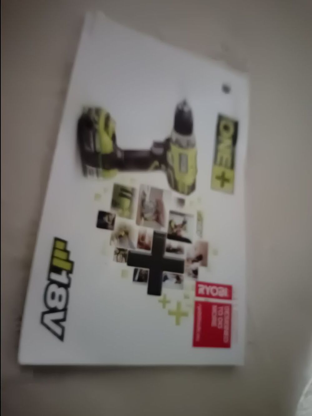 Perceuse tr&egrave;s peu utilis&eacute; voir photos Bricolage