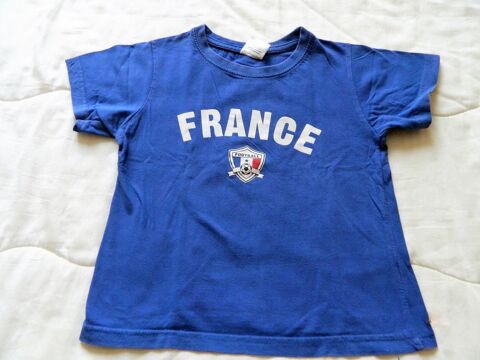 Tee-shirt manches courtes bleu 5 ans 2 Villiers (86)