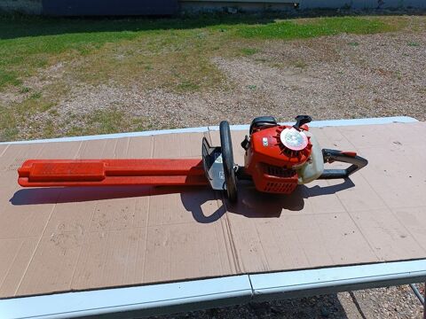 Taille haie 125 Chasselay (69)