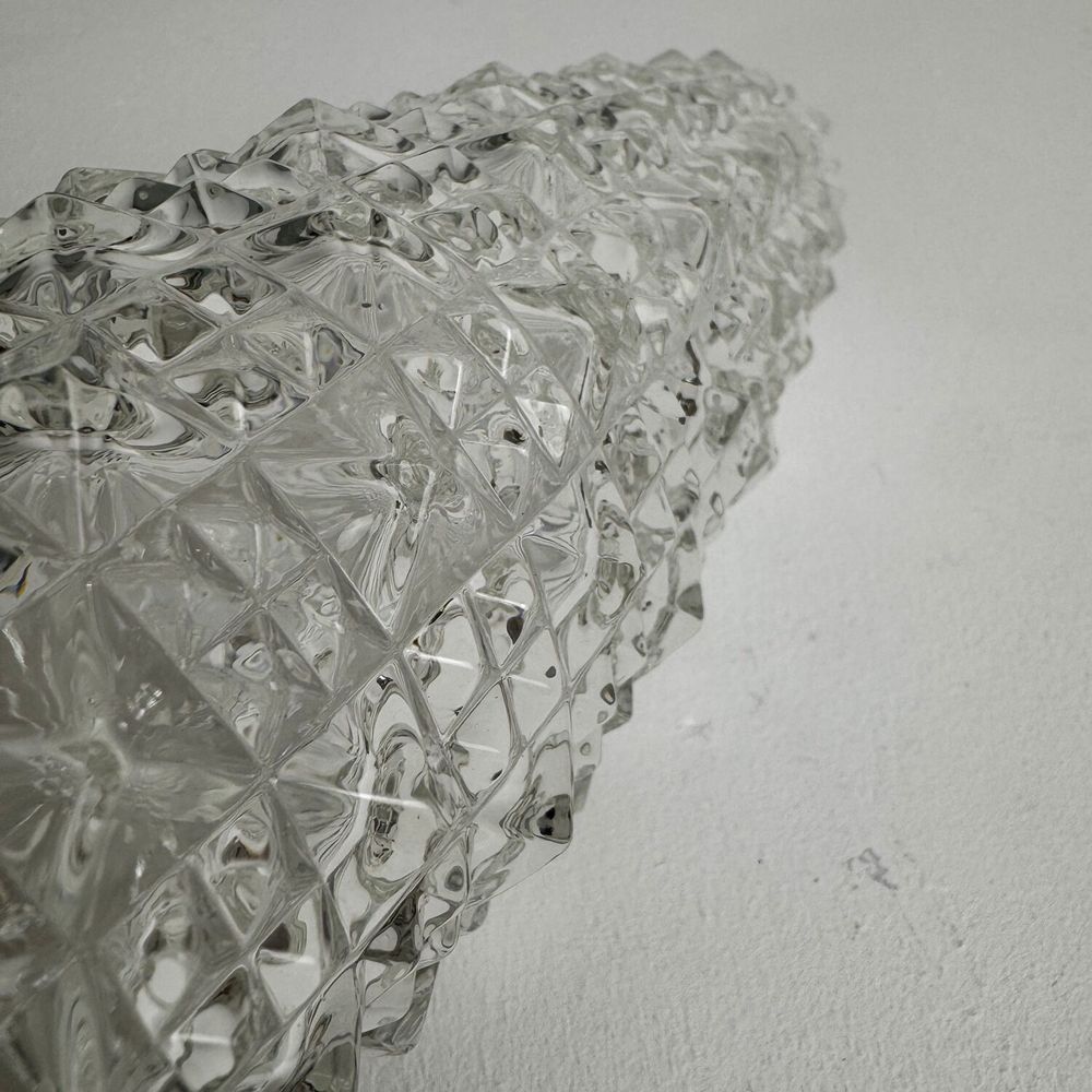 PAIRE D'APPLIQUES " POINTE DE DIAMANT " VINTAGE D�coration