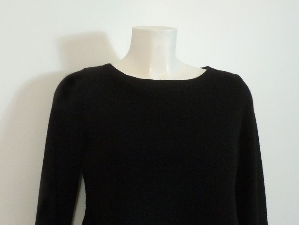 Pull Bi Mati&egrave;re Noir Pliss&eacute; en bas- Beauty &amp; Pretty SRL Vêtements