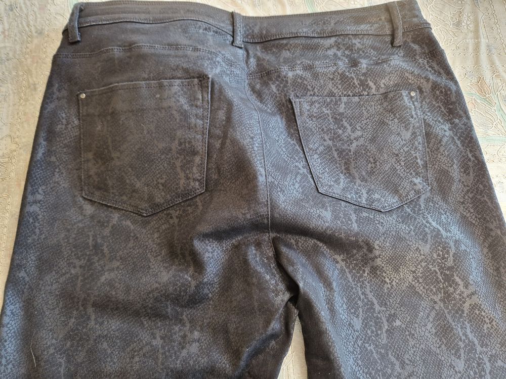 Pantalon Vêtements