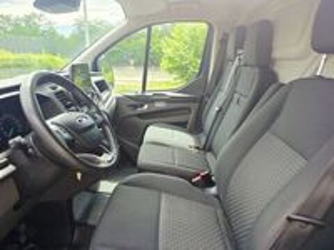 Transit Custom TRANSIT CUSTOM FOURGON 280 L1H2 2.0 ECOBLUE 130 BVA TREND BUSINESS 2023 occasion 69320 Feyzin