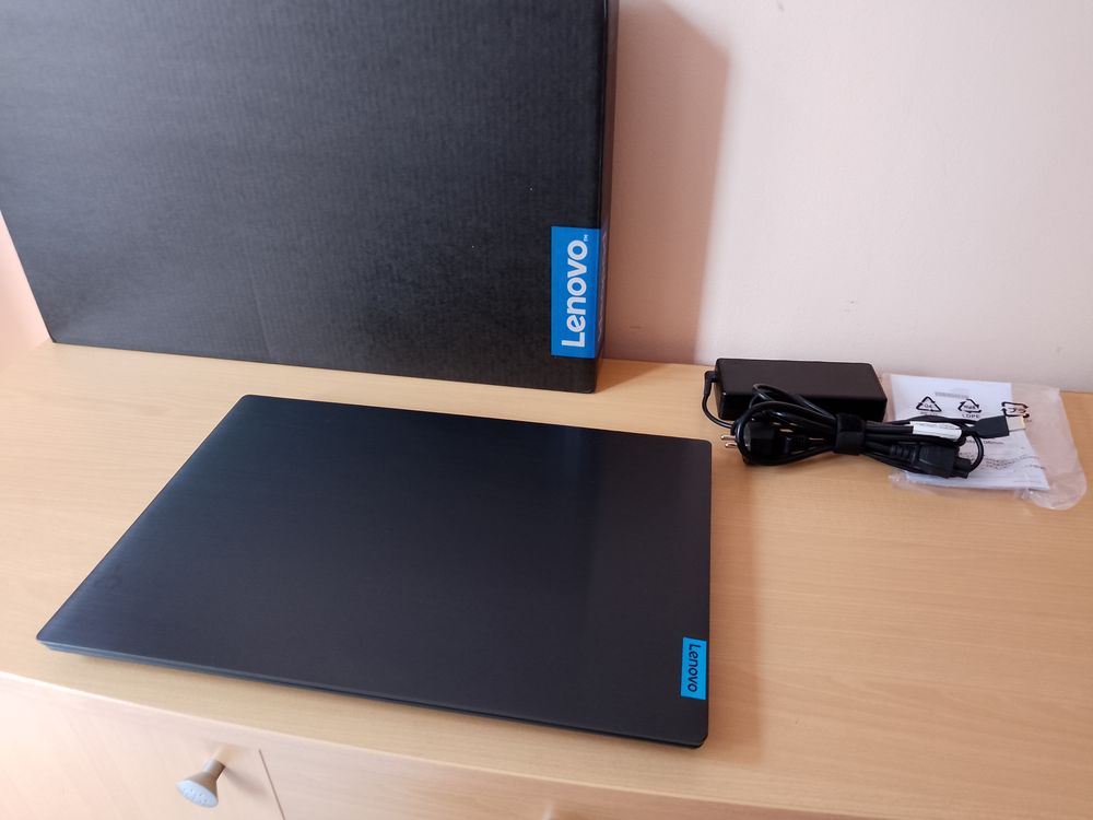 Ordinateur portable LENOVO Matériel informatique