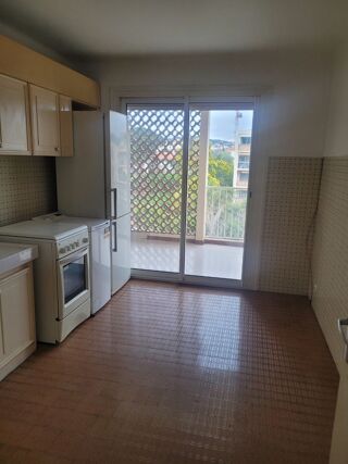  Appartement � vendre 5 pi�ces 97 m�