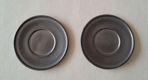 lot de 2 soucoupes en etain pur  95% diamtre 10 cm
2 Carnon Plage (34)