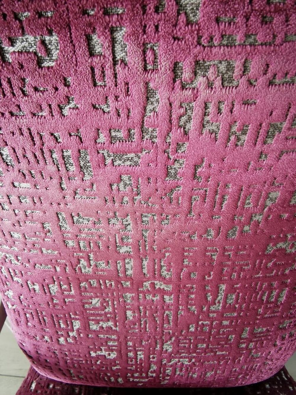 Fauteuil Voltaire modernis&eacute; en ch&ecirc;ne massif Meubles