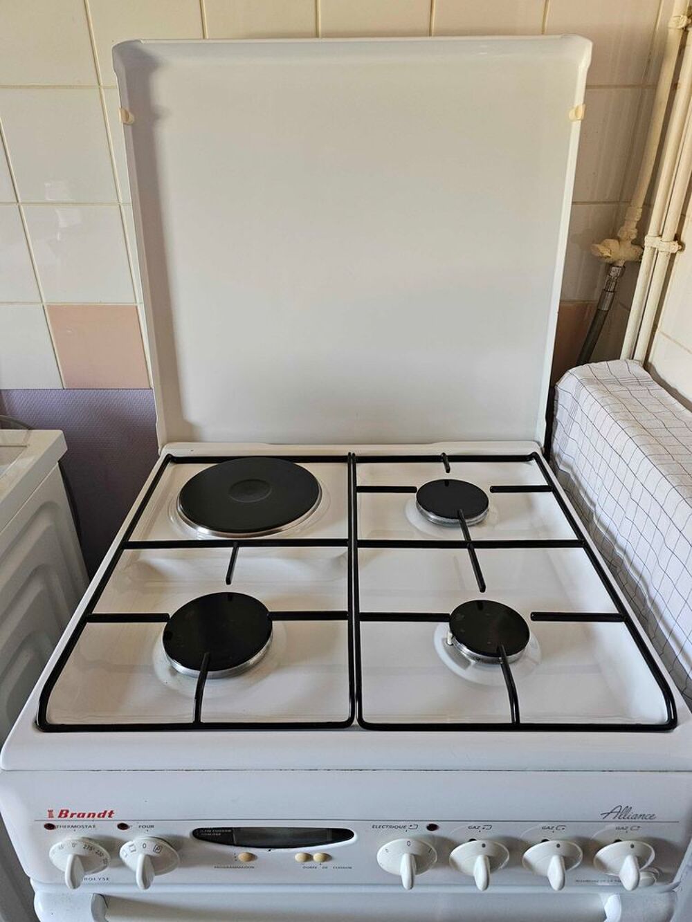 Cuisini&egrave;re gaz et &eacute;lectrique Electroménager