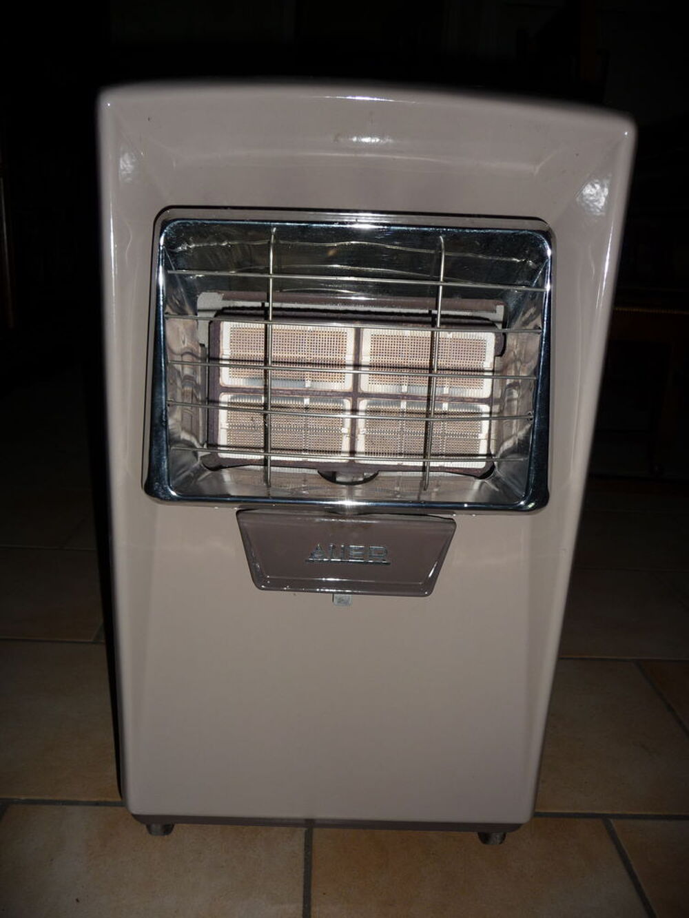 Radiateurs &agrave; gaz pour chauffage d'appoint Electrom�nager