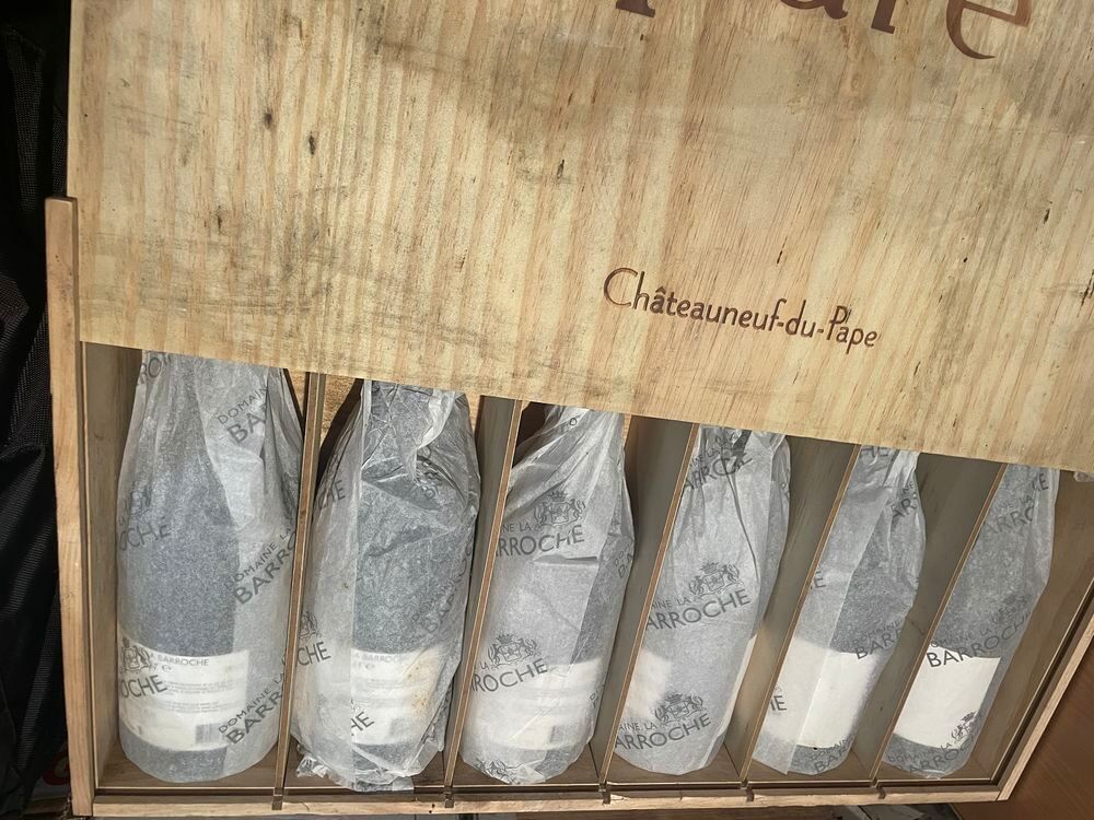 1 Bt CH&Acirc;TEAUNEUF-DU-PAPE, Pure 1016 99pk Dom la Barroche Cuisine