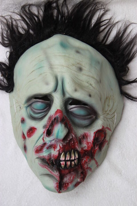 Masque facial dguisement 3 Montigny-Lencoup (77)