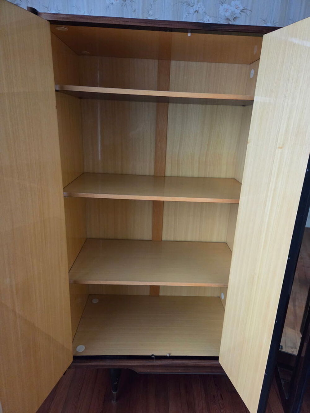 Armoire et chevet en palissandre Meubles
