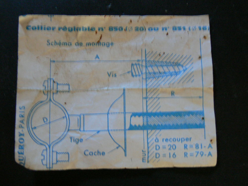 Supports chrom&eacute;s Bricolage