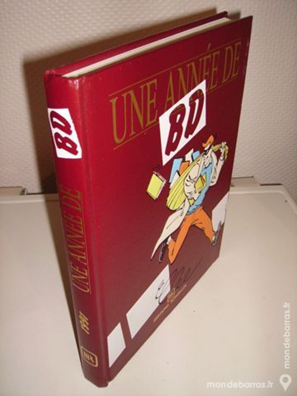 ALBUM : UNE ANNEE DE BD Livres et BD