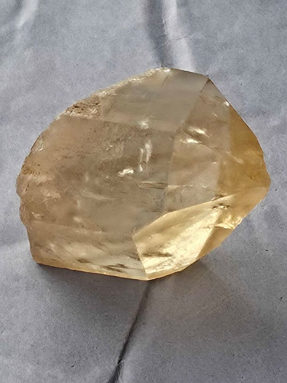 V&eacute;ritable Citrine Naturelle de Kolwezi RDC-37g 