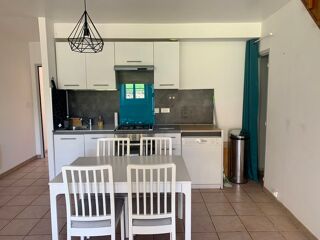  Appartement à louer 3 pièces 74 m²