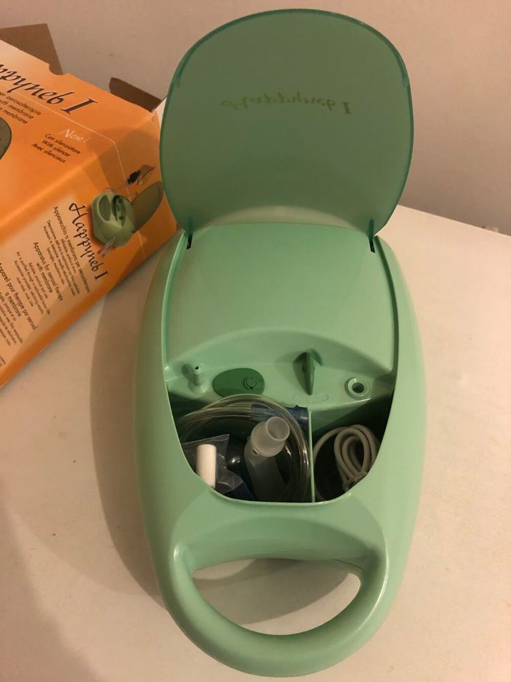 NEBULISEUR INHALATEUR APPAREIL POUR AEROSOLTHERAPIE Puériculture
