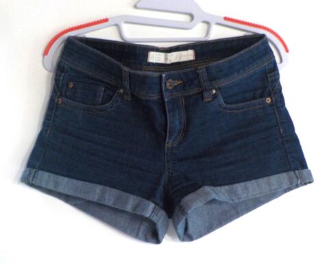 SHORT EN JEAN JENNYFER TAILLE 36 5 Bubry (56)