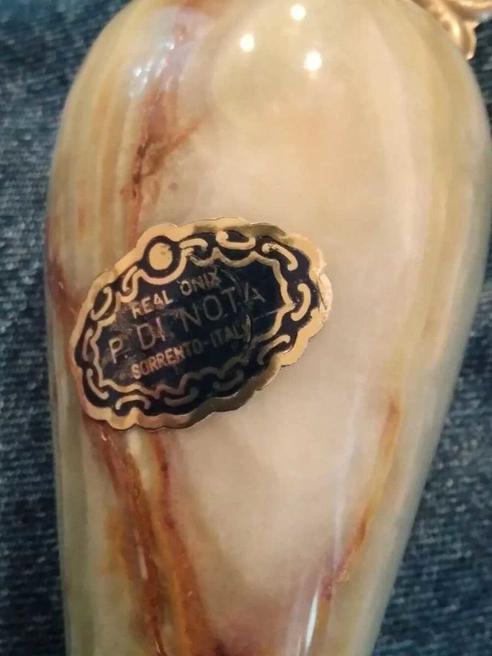 Lot de 2 AMPHORES en onyx v&eacute;ritable achet&eacute;es en Italie &agrave; Sorrente c&ocirc;te Amalfitaine en 1978 ,&eacute;tat neuf avec &eacute;tiquette 