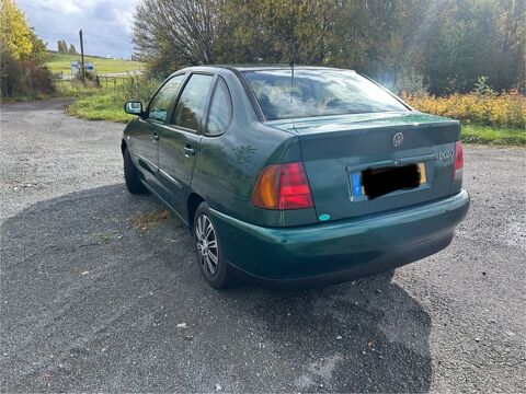 Volkswagen polo Essence 1 ère main 125000 km