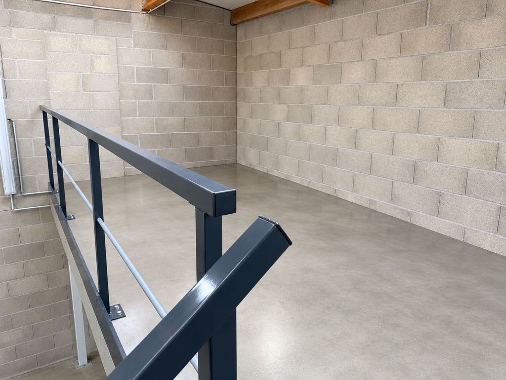 Location Atelier local d'activité / entrepôt à  louer étampes Brières-les-scellés