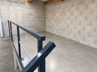  Atelier à louer 1 pièce 70 m²
