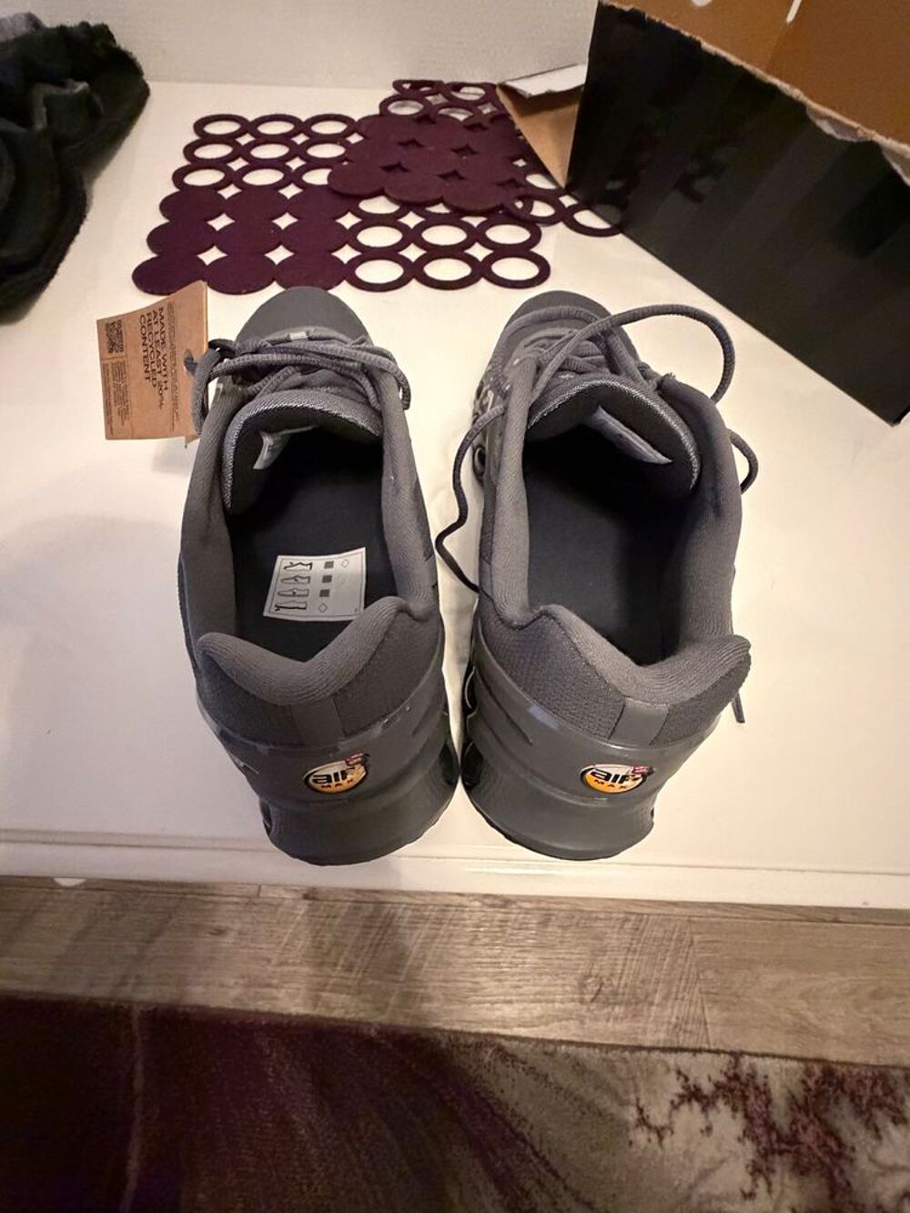 nike aire max dn 8 neuf jamais servi taille 45 Sports