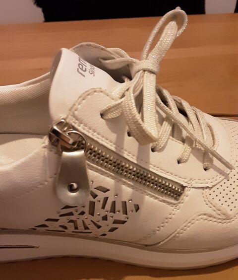 Chaussure Femme Blanche Dtails Mode 40 Gournay-en-Bray (76)