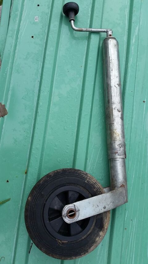 Pi&egrave;ces et &eacute;quipements Caravaning Pi&egrave;ces et &eacute;quipements Caravaning  occasion Lannion 22300