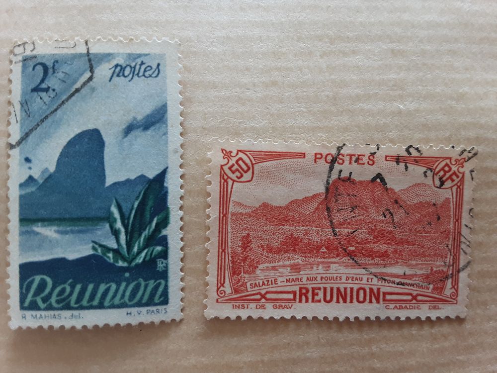 2 timbres &agrave; collection LA R&Eacute;UNION oblit&eacute;r&eacute;s 
