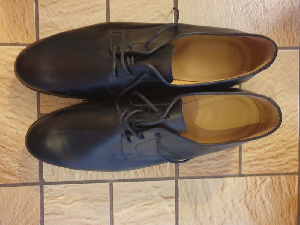 Chaussures neuves homme cuir noir pointure 45 Chaussures