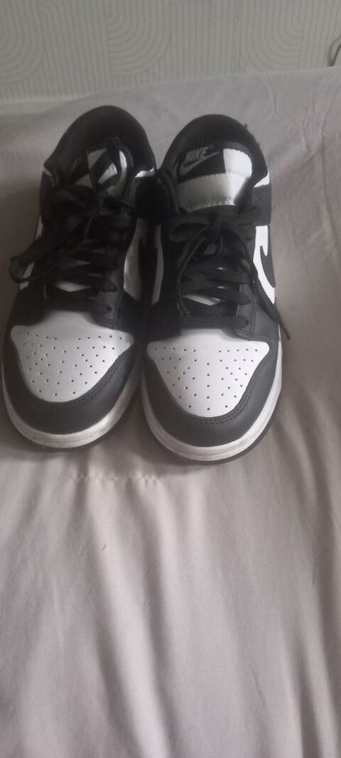 Paires de basket   pas de livraison  15 Limay (78)