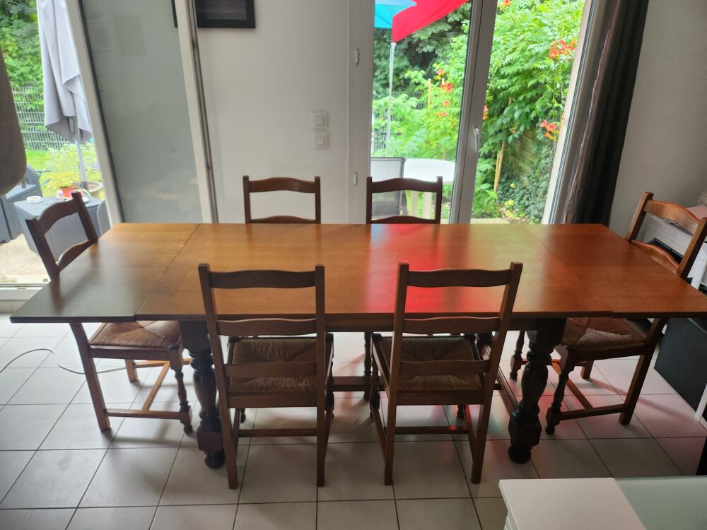 Table avec chaise Meubles