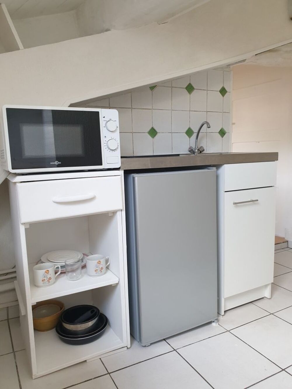 Location Appartement STUDIO MEUBLÉ EN HYPER CENTRE Grenoble
