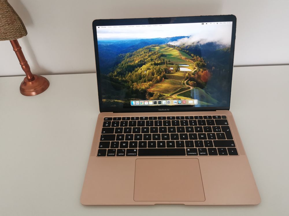 CopyMacBook Air Retina 13" (2018) - Intel Core i5 - 8Go RAM Matériel informatique