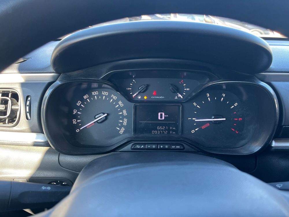 C3 BlueHDi 100 S&S BVM5 Feel 2019 occasion 82000 Montauban