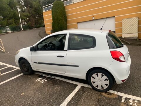 Renault Clio III CLIO III SOCIETE DCI 70 ECO2 AIR EURO 4 2011 occasion Nice 06200