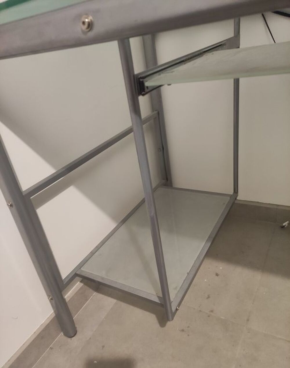 bureau en verre et metal Meubles
