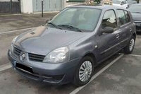Clio RENAULT CLIO II (2) CAMPUS 1.5 DCI 65 4CV 2008 occasion 93430 Villetaneuse