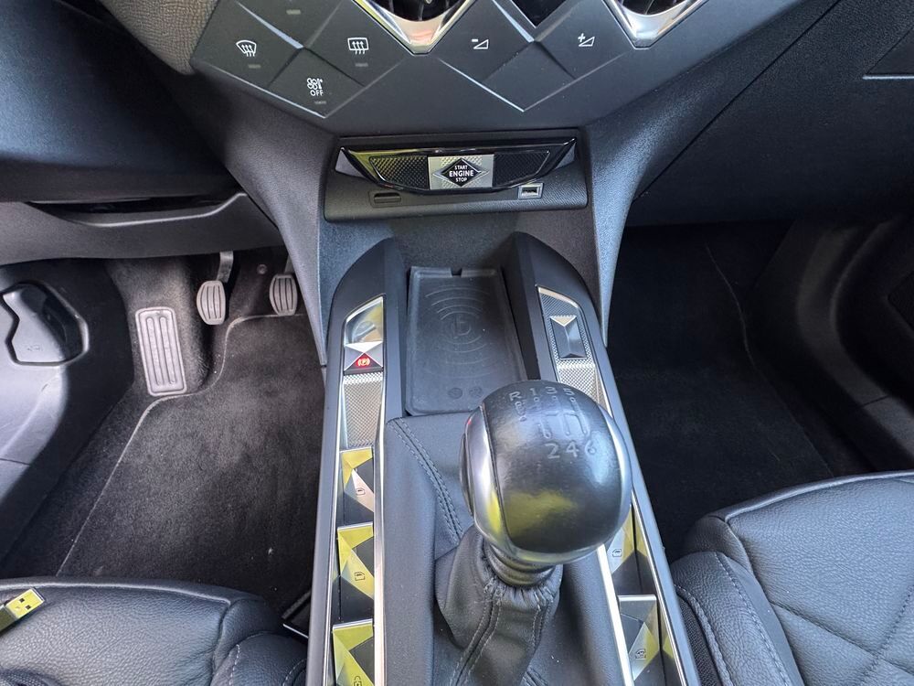 DS3 Crossback PureTech 100 BVM6 So Chic 2019 occasion 84290 Sainte-C&eacute;cile-les-Vignes