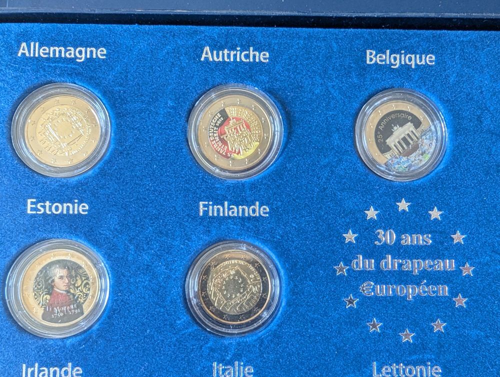 Coffret 30 em anniversaire drapeau europ&eacute;en pi&egrave;ces 2 euros 