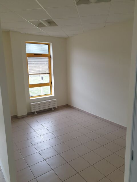  Atelier � louer 3/4 pi�ces 139 m�